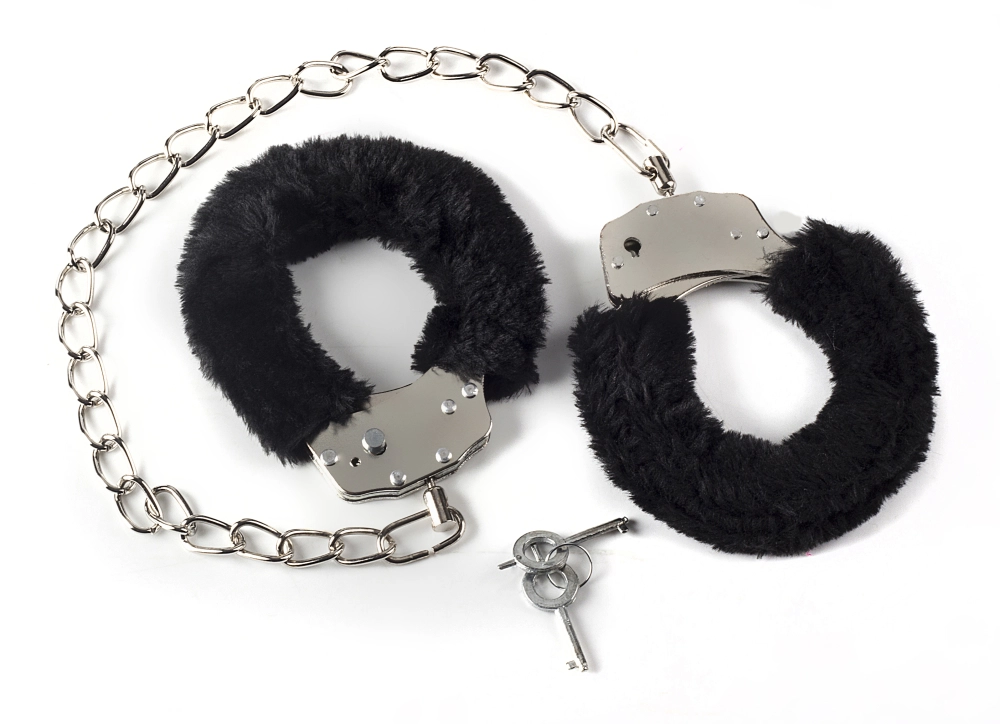 Меховые оковы на ноги  Lola Games BONDAGE