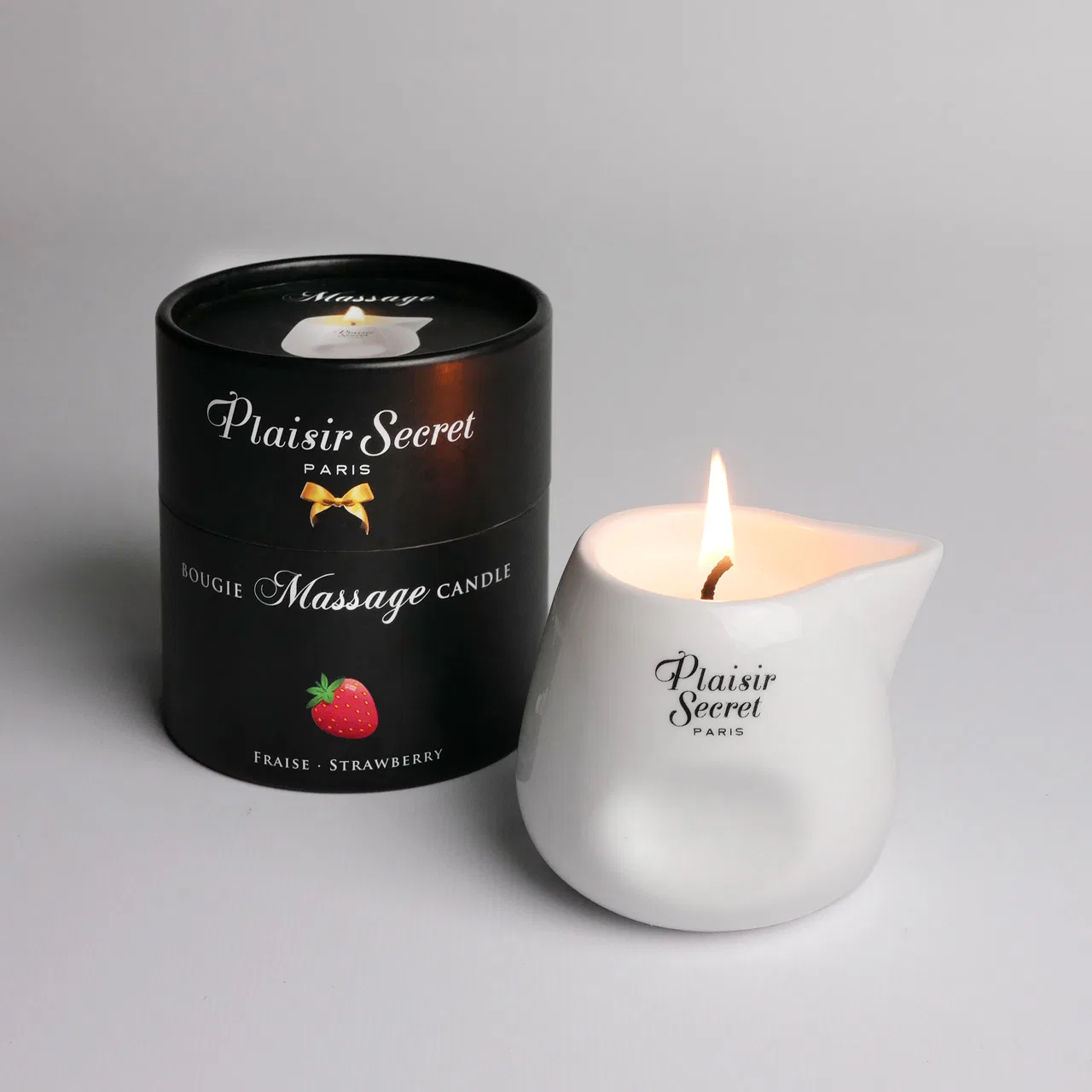 Массажная свеча с ароматом клубники Bougie de Massage Gourmande Fraise - 80 мл.