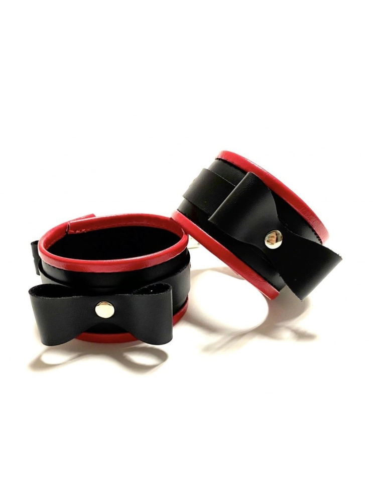 Черно-красные наручники с бантиками из эко-кожи